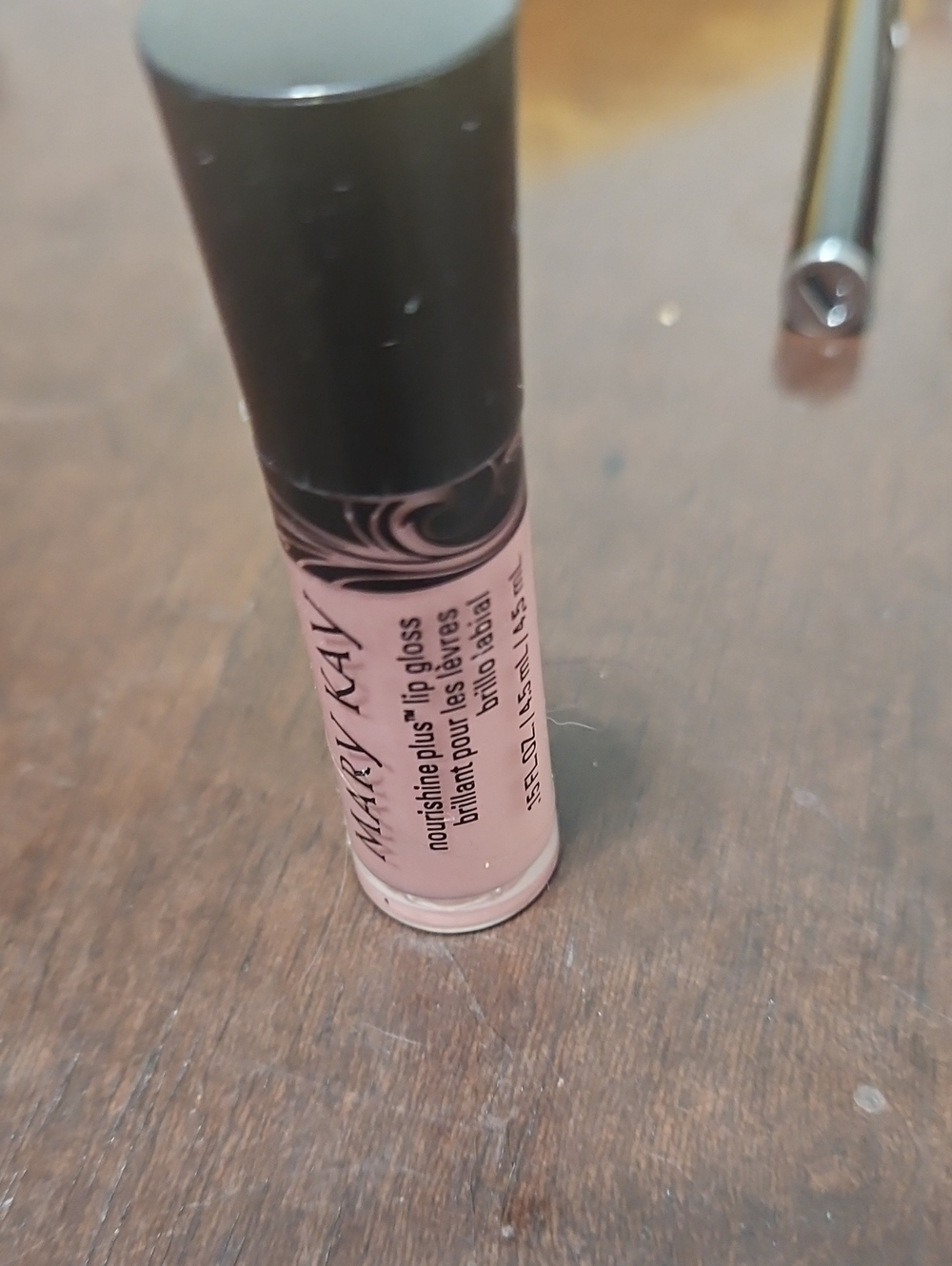 Mary Kay NouriShine Plus Lip Gloss Pink